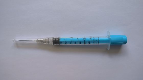 मेडिकल सीरिंज और सुई डिस्पोजेबल 3ml